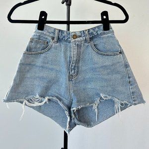 DENIM CUTOFF SHORTS (SIZE MEDIUM)